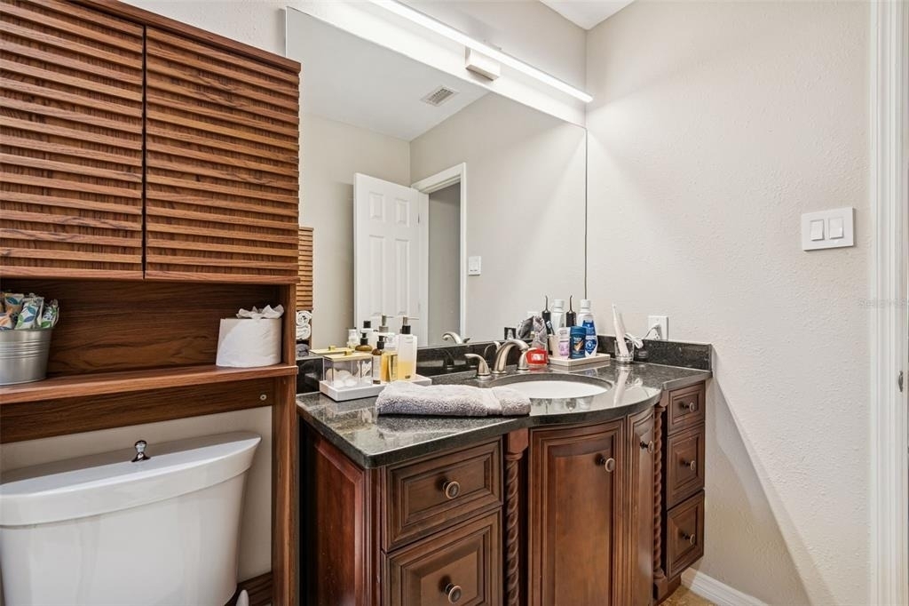 2302 S Arrawana Avenue - Photo 47