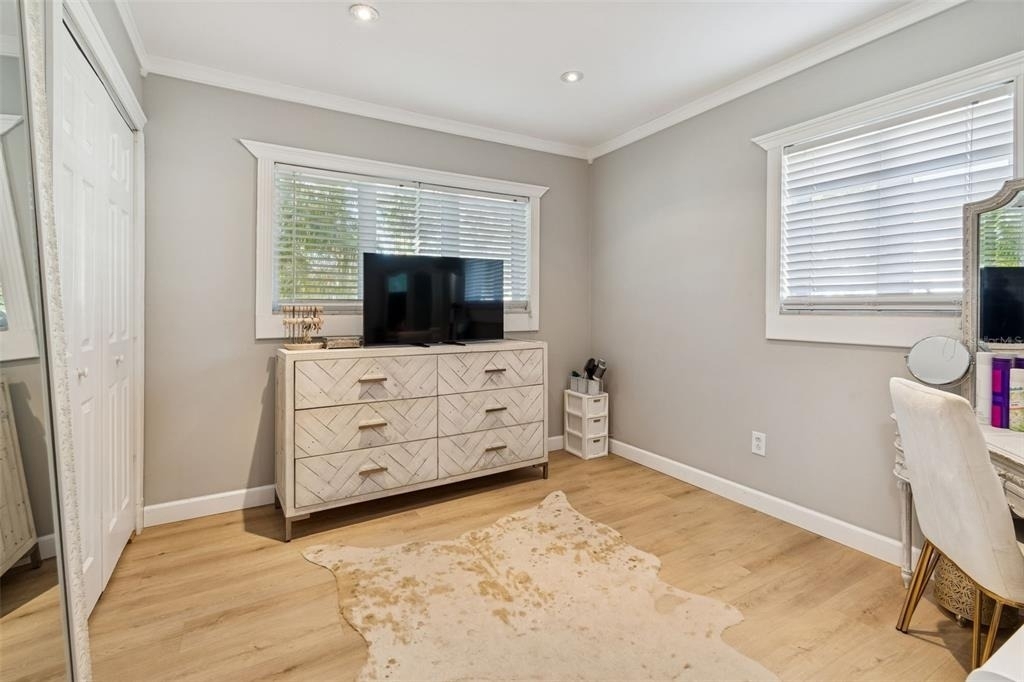 2302 S Arrawana Avenue - Photo 42