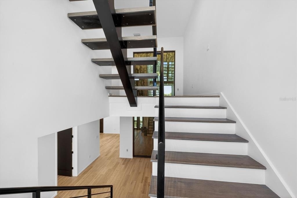 94 W Davis Boulevard - Photo 18