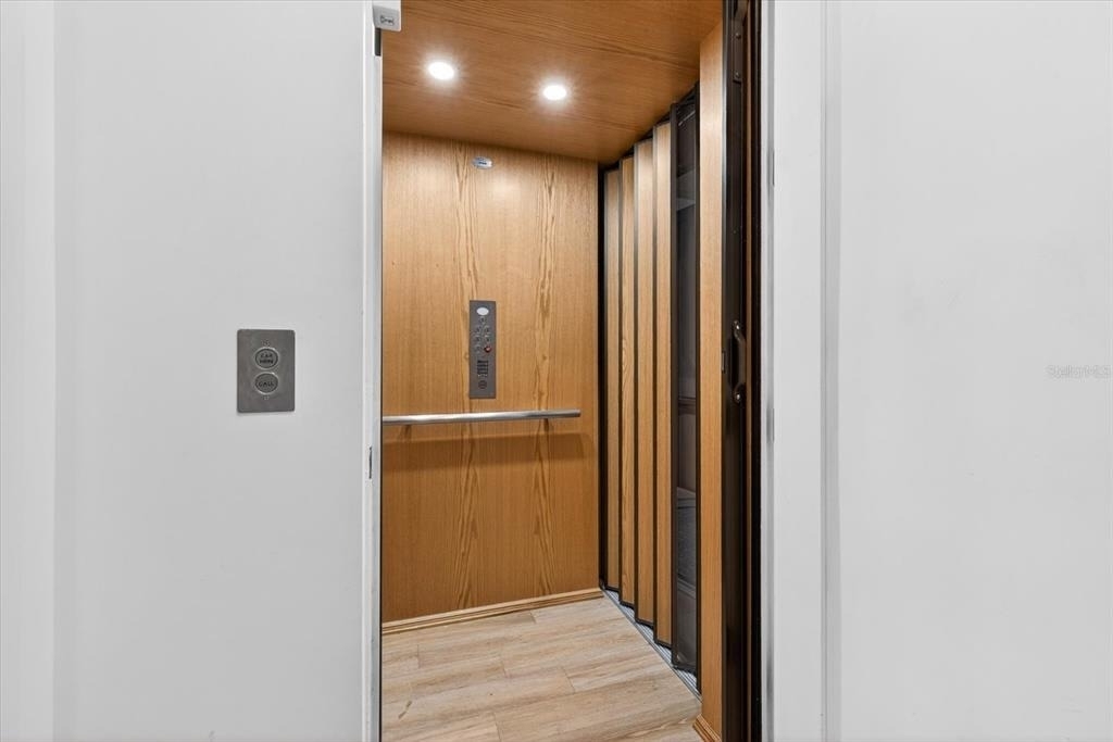 94 W Davis Boulevard - Photo 11