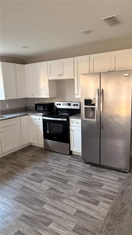 2117 Winger Avenue - Photo 11