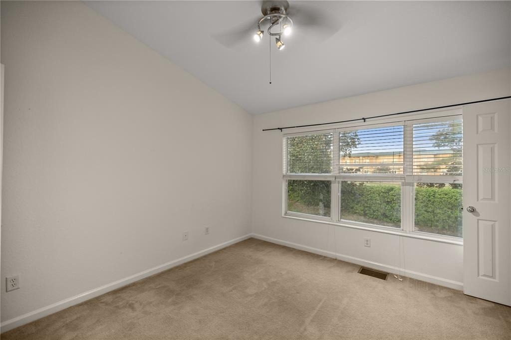 4428 Sw 49th Avenue - Photo 10
