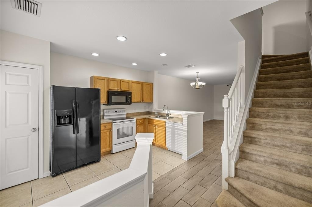 4428 Sw 49th Avenue - Photo 2
