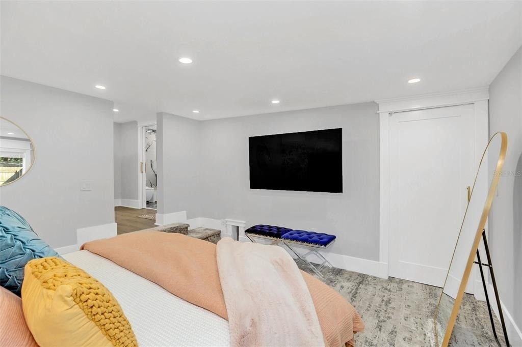 413 W Princeton Street - Photo 15
