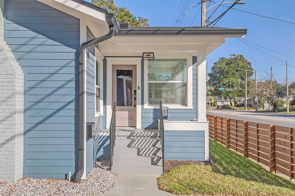 413 W Princeton Street - Photo 5