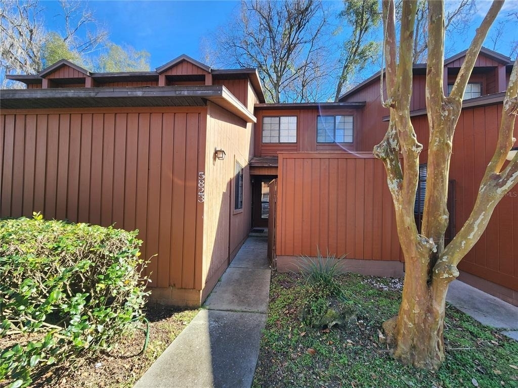 5823 Sw 9 Place - Photo 0