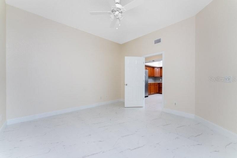 1601 Park Beach Circle - Photo 9