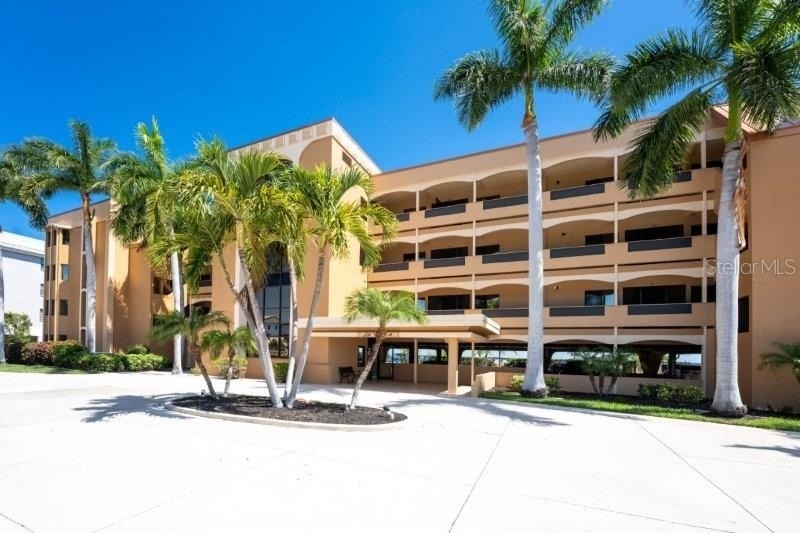 1601 Park Beach Circle - Photo 1