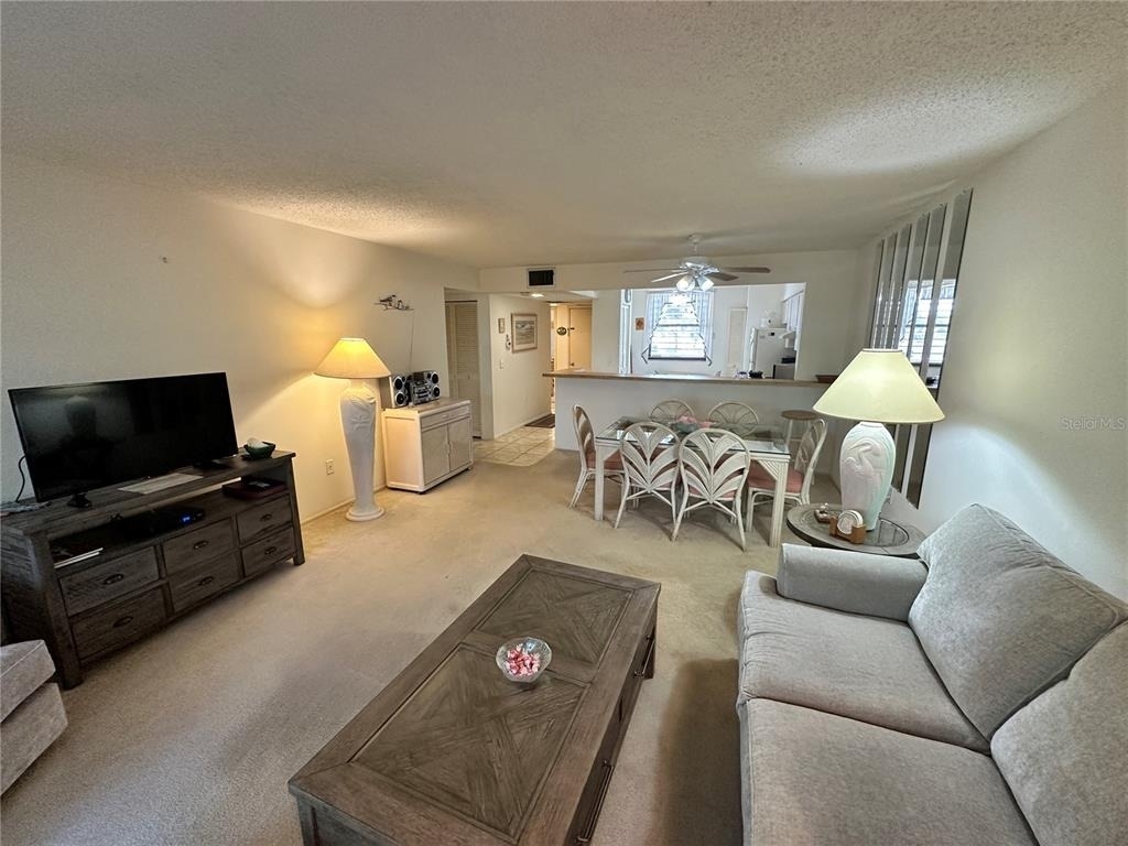 346 Springdale Drive W - Photo 13