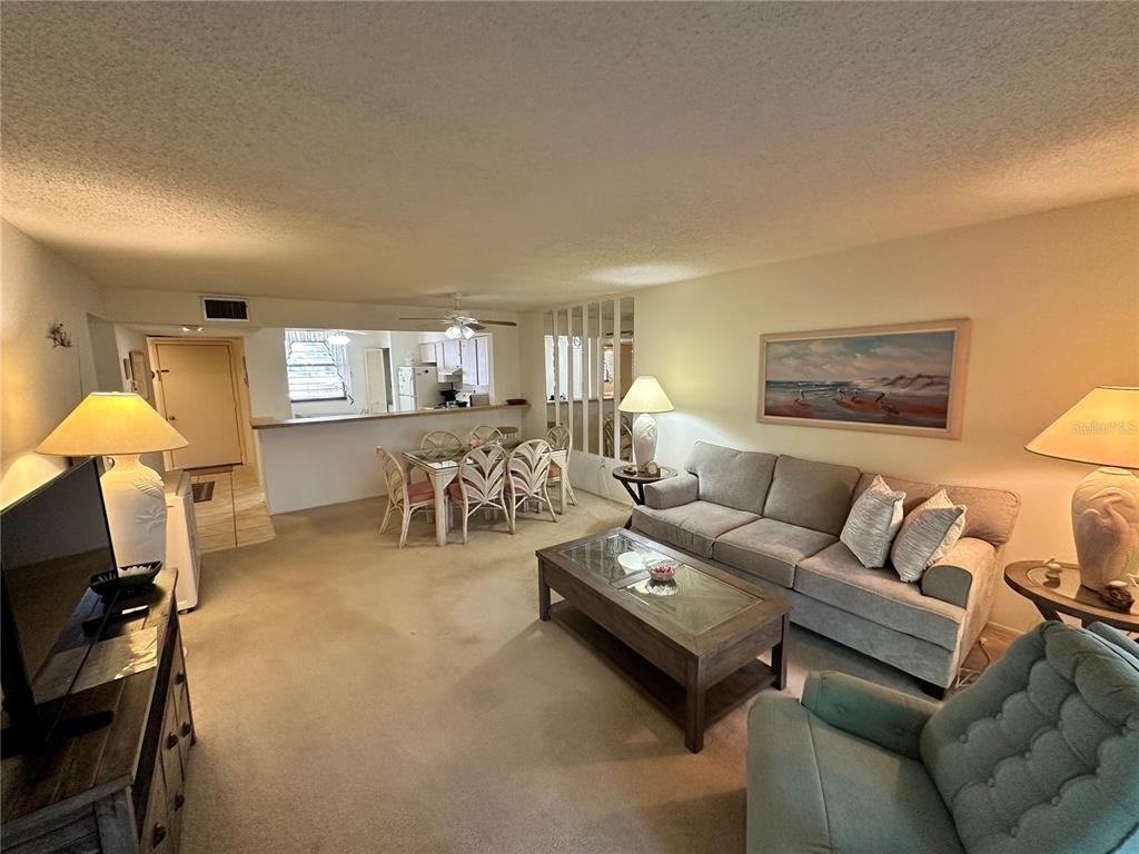 346 Springdale Drive W - Photo 12
