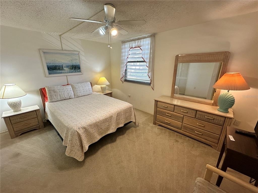 346 Springdale Drive W - Photo 22