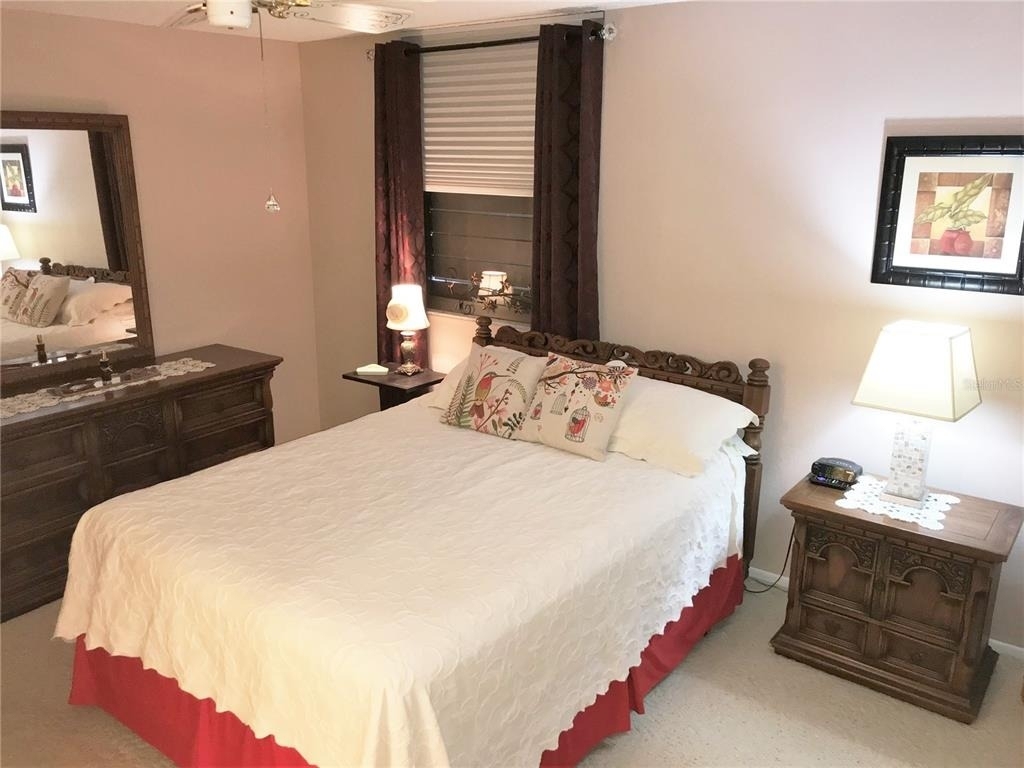577 Lakeside Drive - Photo 15