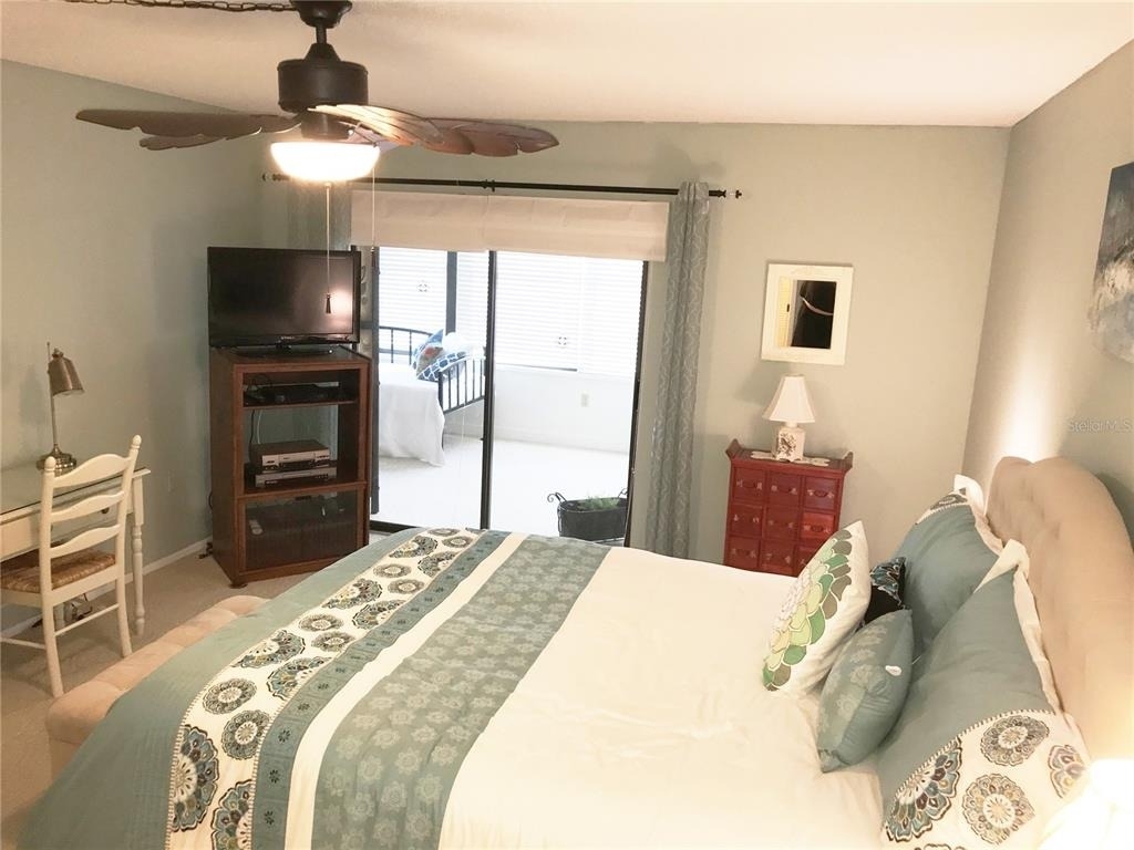 577 Lakeside Drive - Photo 11
