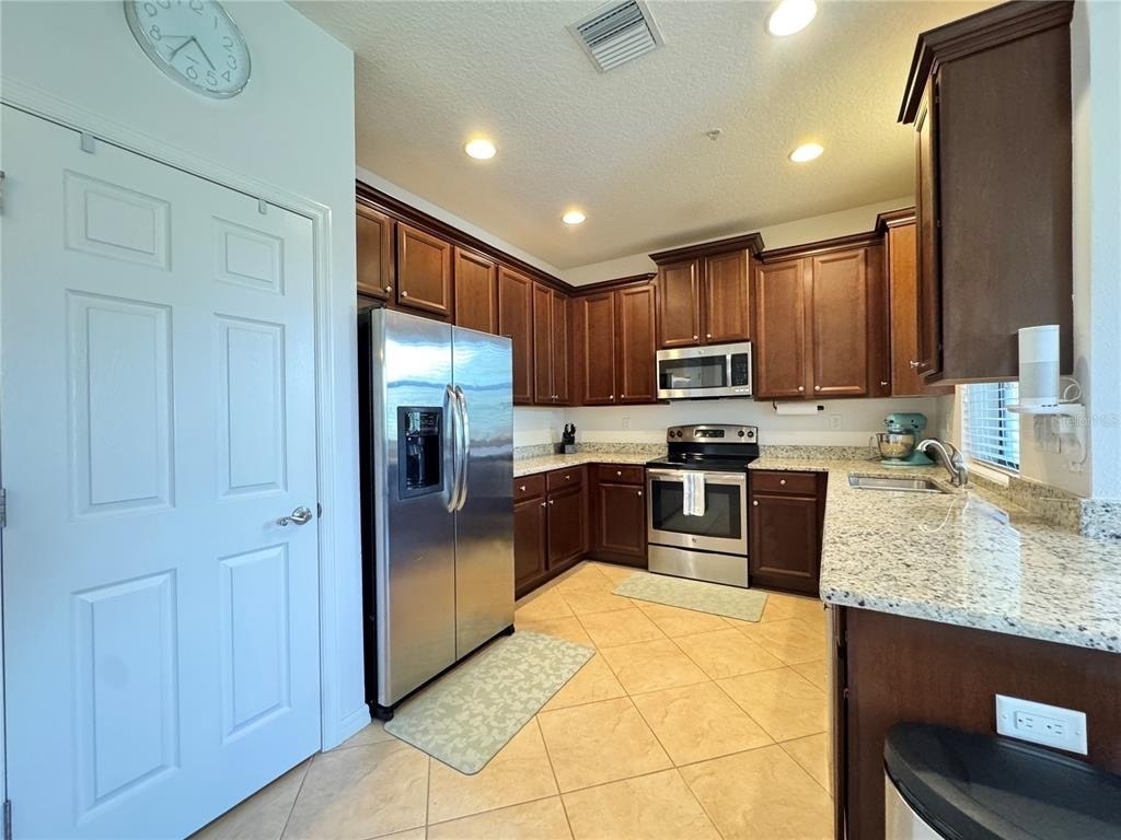 4196 Overture Circle - Photo 2