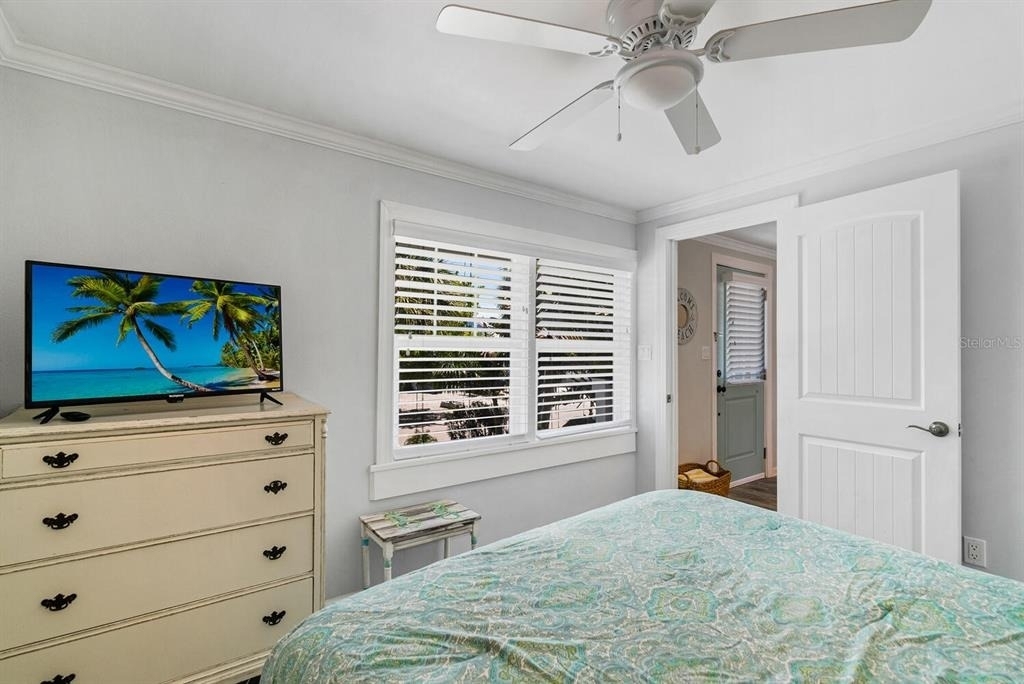 305 57th Street - Photo 12