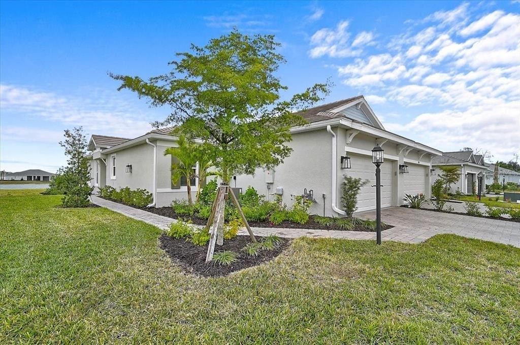 7782 Waning Moon Way - Photo 0