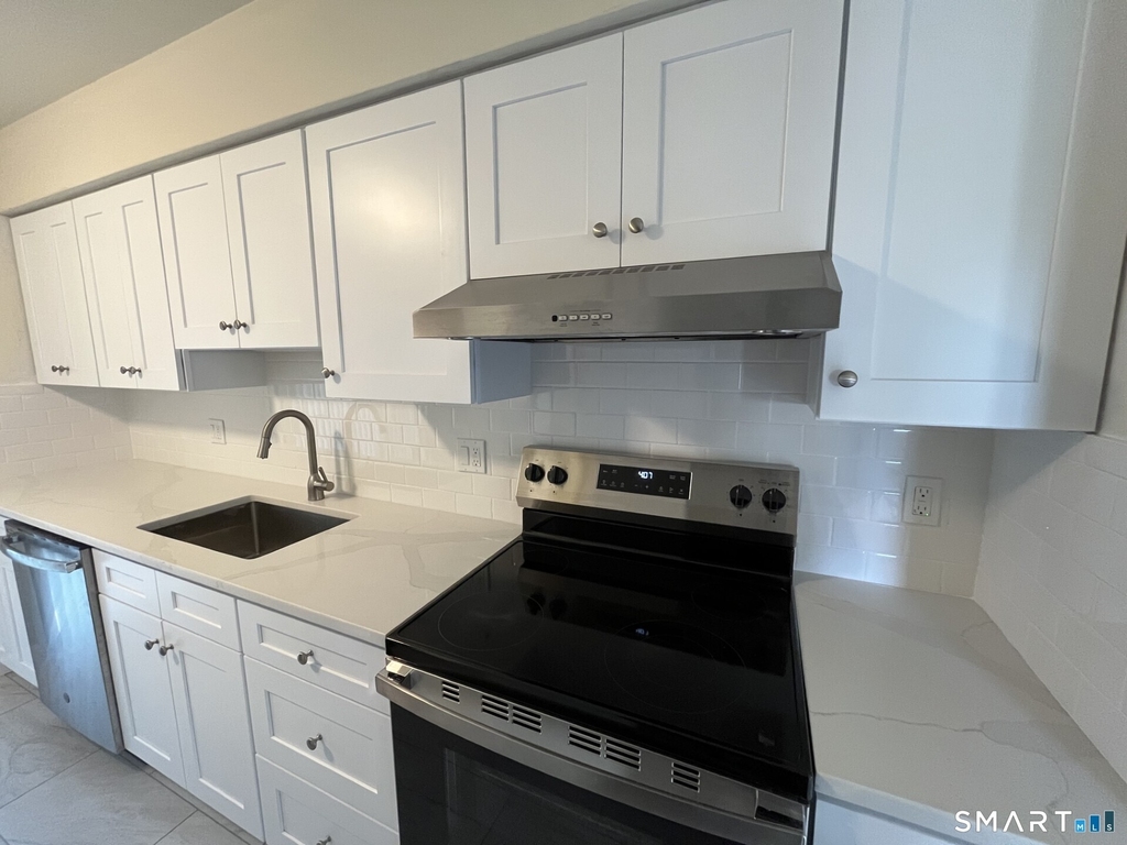 6 Bouton Street - Photo 4