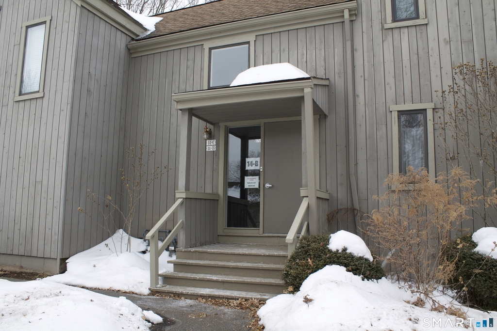 14 Algonquin Lane - Photo 0