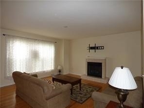 10569 Forest Hill Dr. - Photo 4