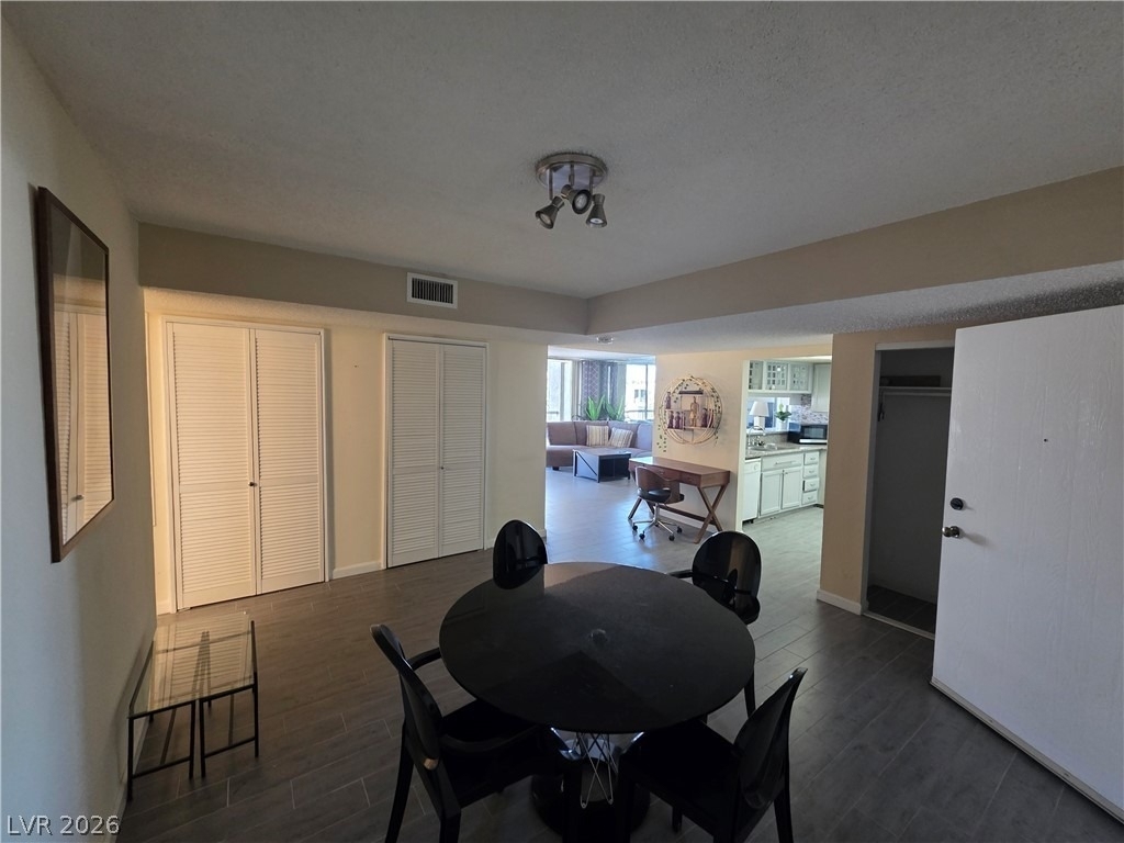 750 S Royal Crest Circle - Photo 25
