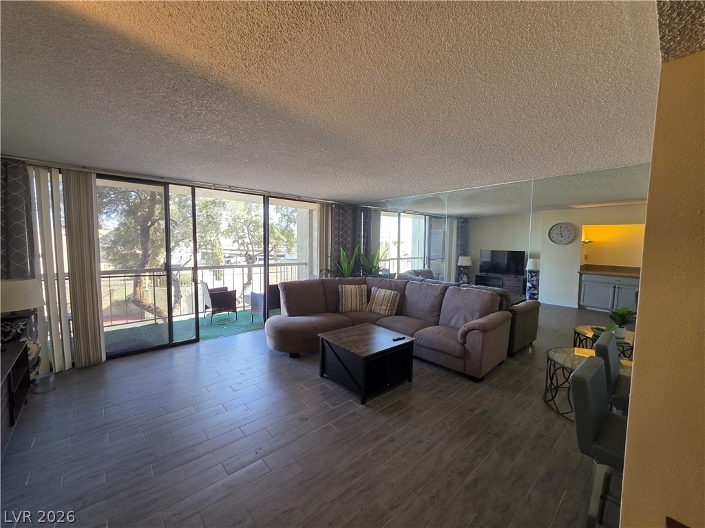 750 S Royal Crest Circle - Photo 15