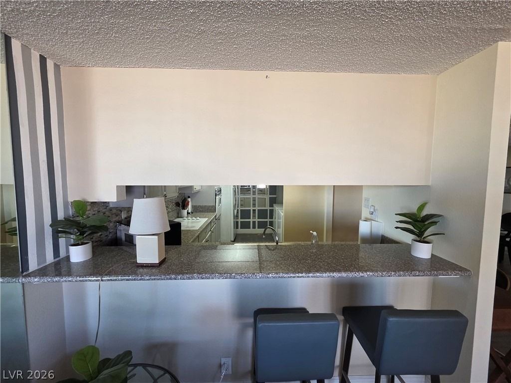 750 S Royal Crest Circle - Photo 30