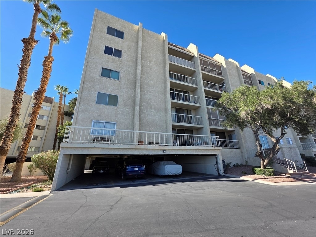 750 S Royal Crest Circle - Photo 1