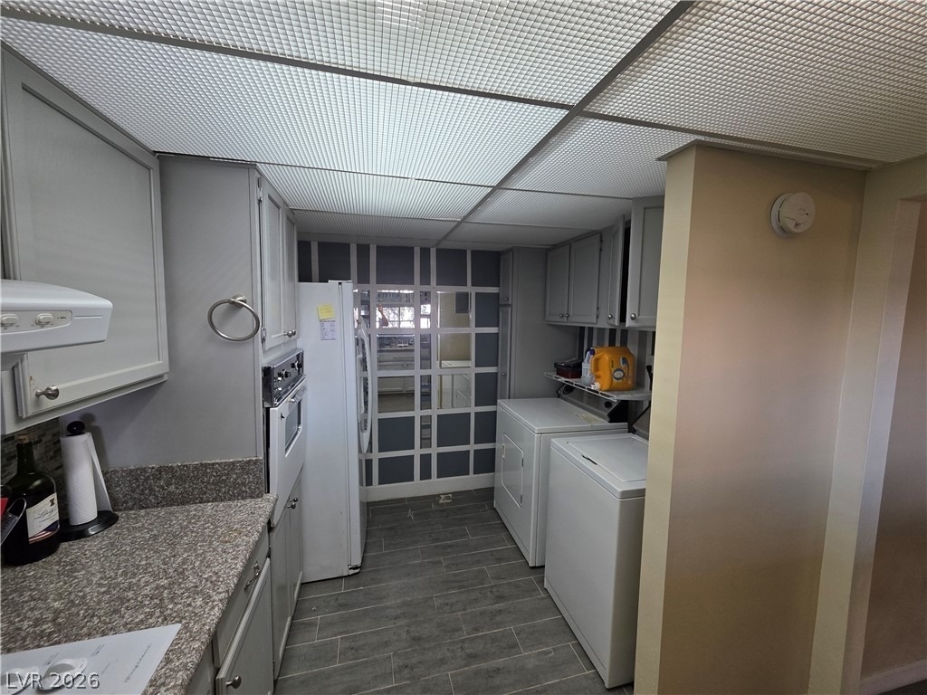 750 S Royal Crest Circle - Photo 11