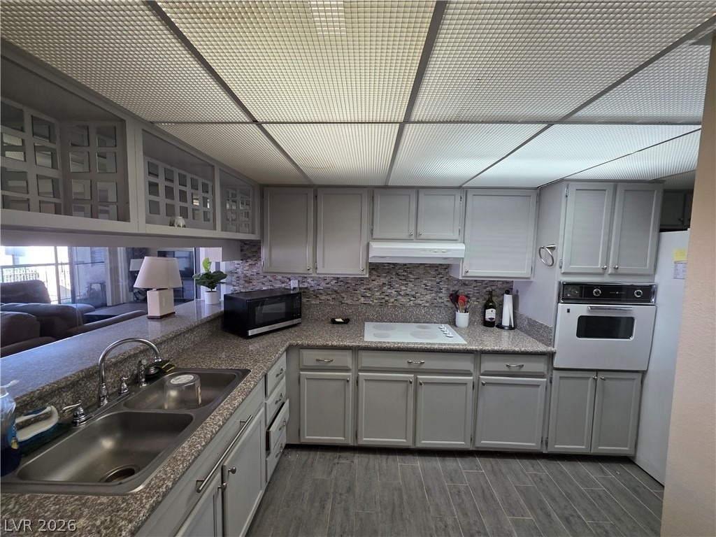 750 S Royal Crest Circle - Photo 8