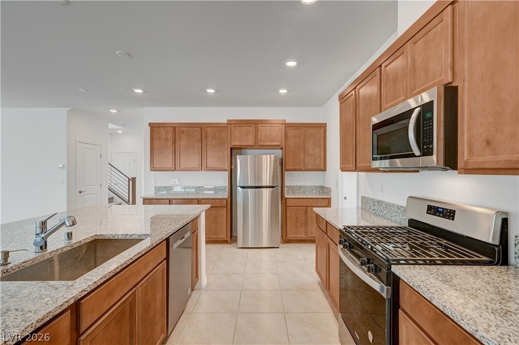 630 Great River Avenue - Photo 17
