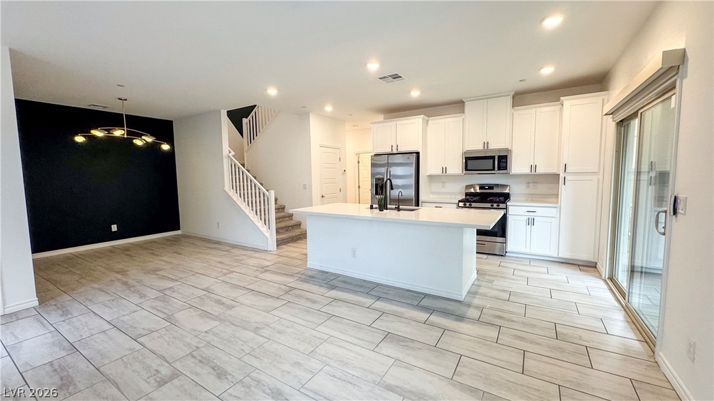 600 N Carriage Hill Dr - Photo 8