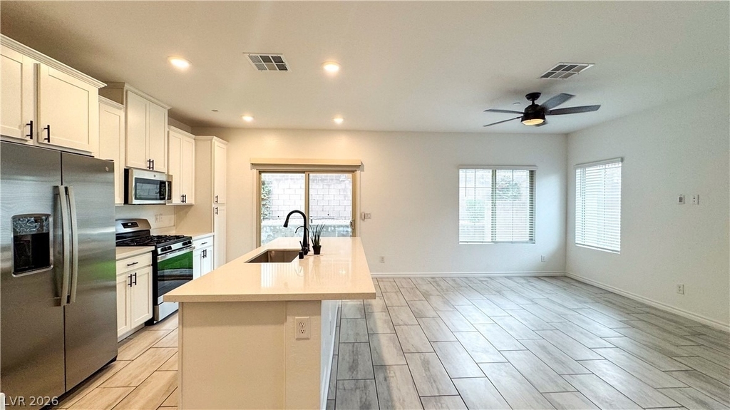 600 N Carriage Hill Dr - Photo 12