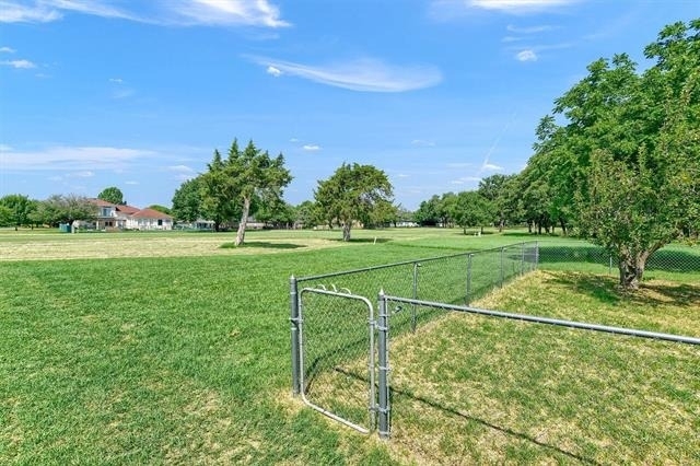 910 Kiowa Drive W - Photo 22