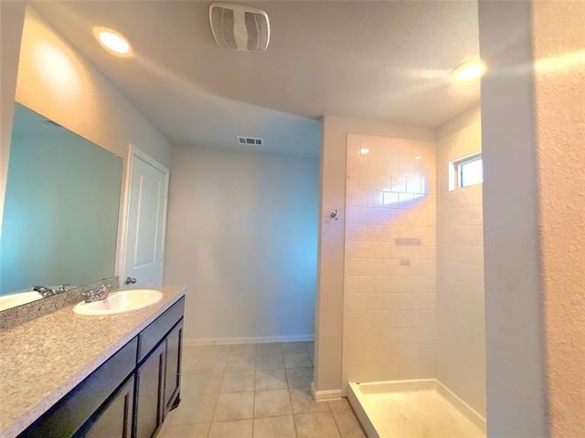 16612 Portage Street - Photo 5