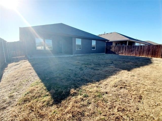 16612 Portage Street - Photo 8