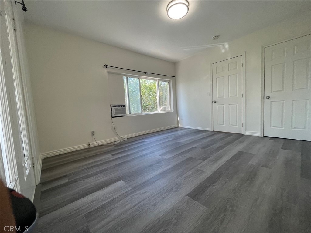 1427 S Chapel Avenue - Photo 9