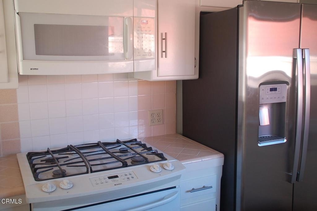 719 W Camino Real Avenue - Photo 3