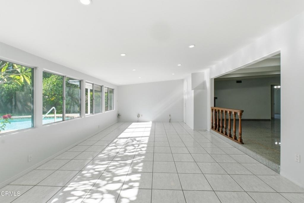 18600 Cantara Street - Photo 7