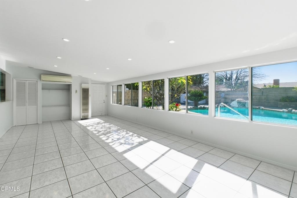 18600 Cantara Street - Photo 5