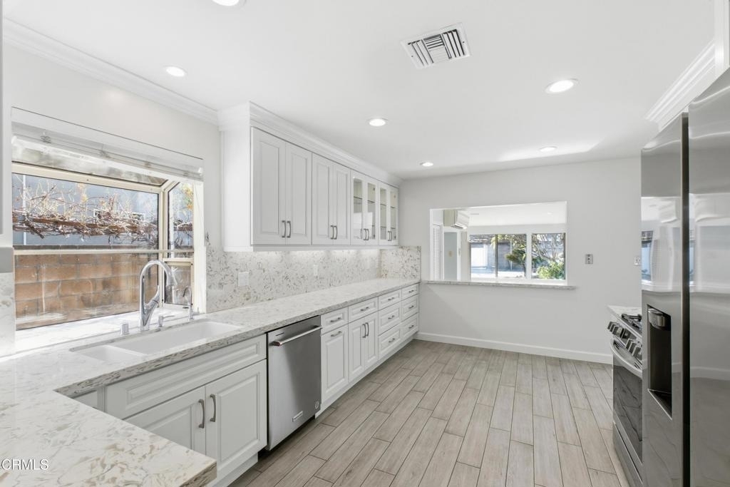 18600 Cantara Street - Photo 1