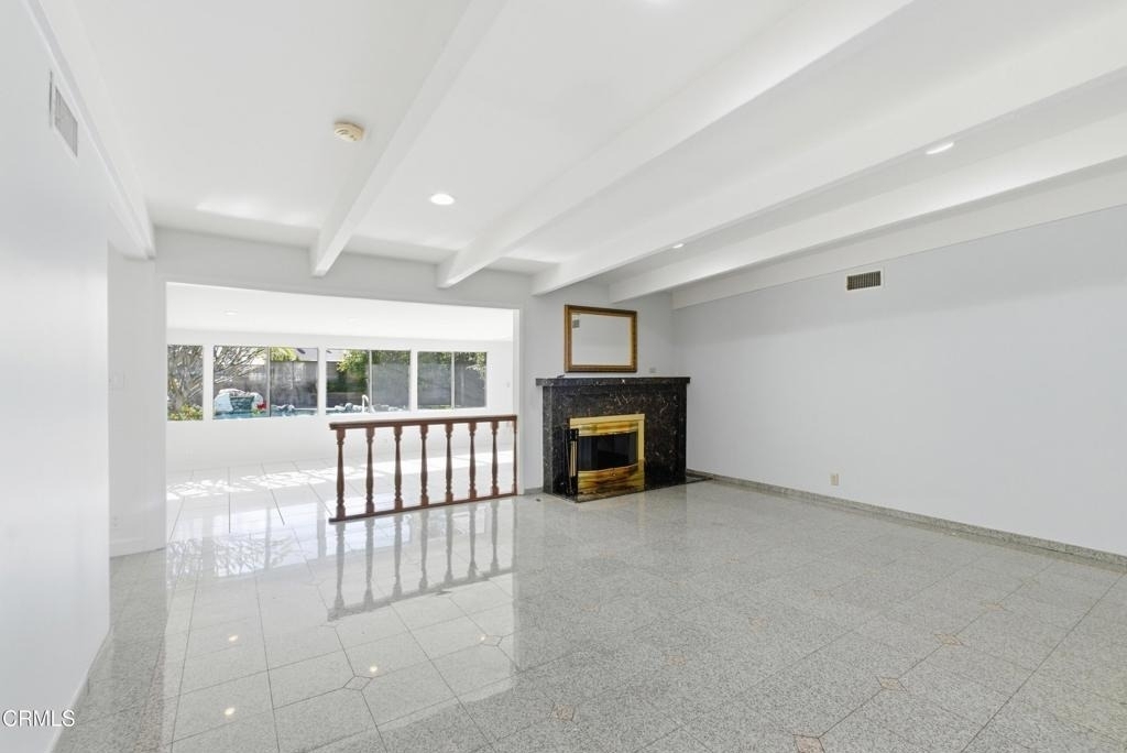 18600 Cantara Street - Photo 9