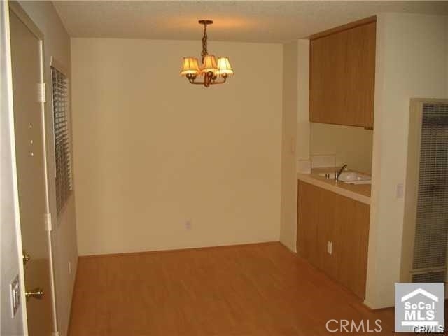 25006 Terrace Lantern - Photo 4