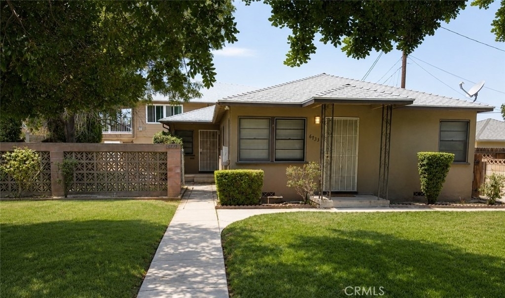 6735 Yellowstone Drive - Photo 0