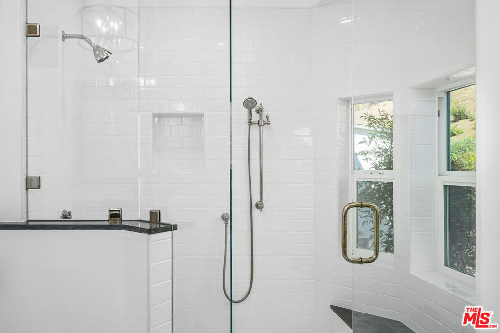 33310 Hassted Drive - Photo 18