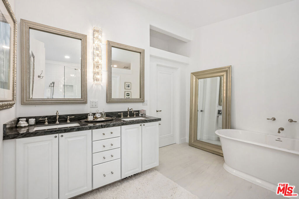 33310 Hassted Drive - Photo 19