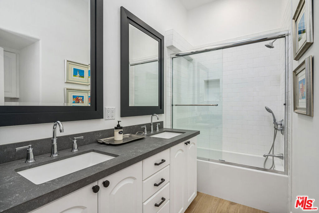 33310 Hassted Drive - Photo 23