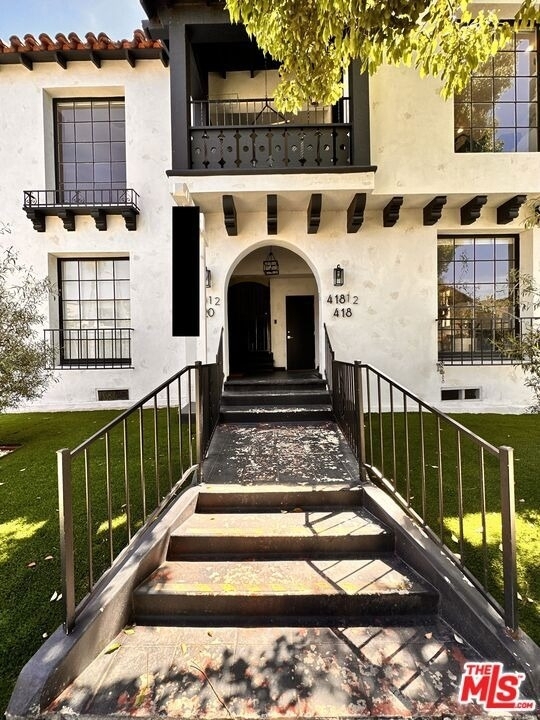 418 N Stanley Avenue - Photo 31