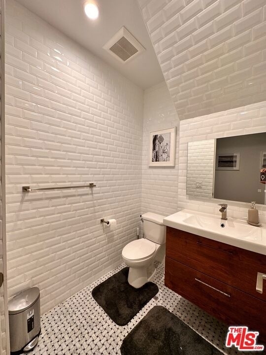 418 N Stanley Avenue - Photo 23