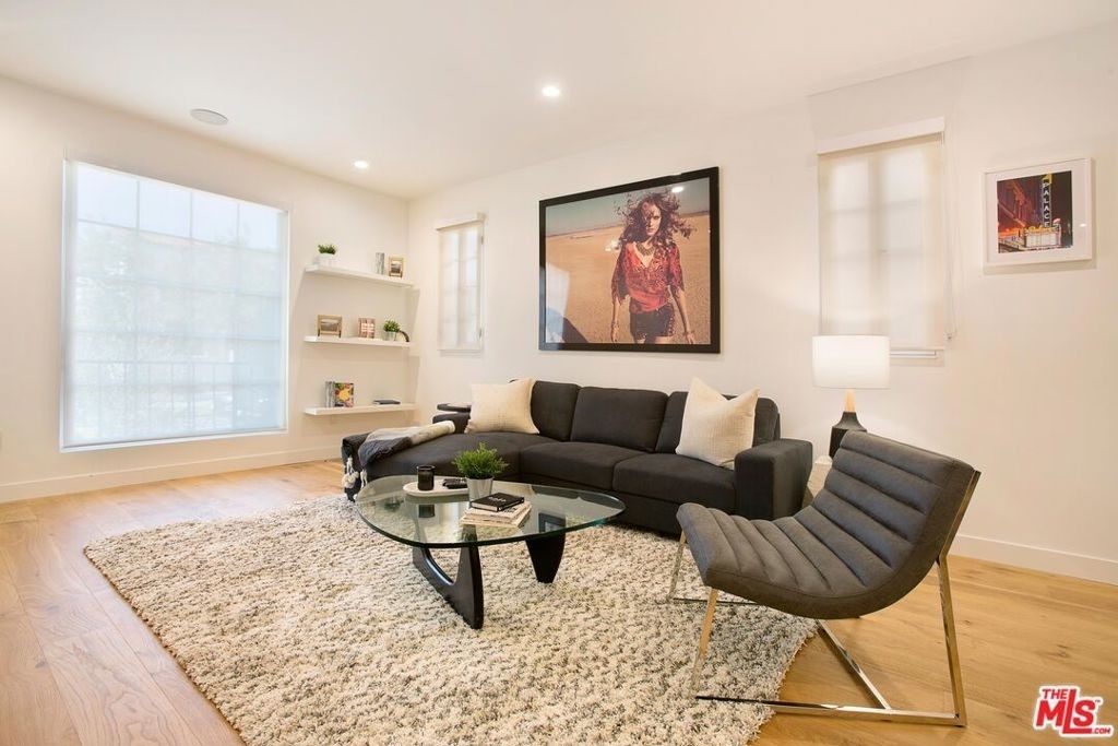 418 N Stanley Avenue - Photo 28
