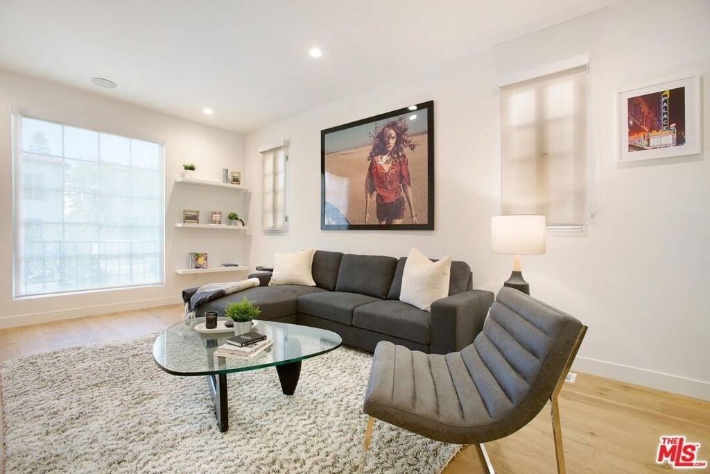 418 N Stanley Avenue - Photo 29